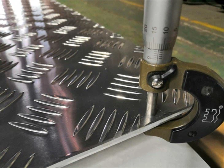 aluminum checker plate thickness