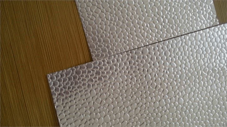 Lembaran Aluminium Timbul